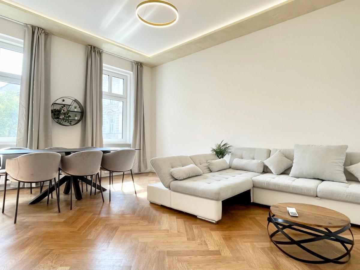 Boutique Apartment At Famous Vienna Kutschkermarkt Exterior foto